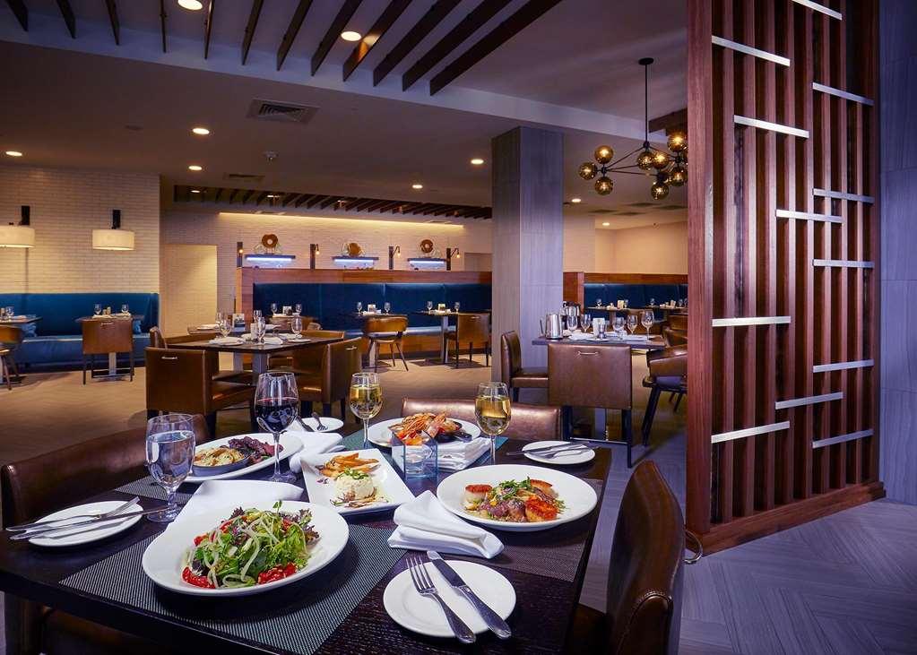 The Madison Concourse Hotel Restaurante foto