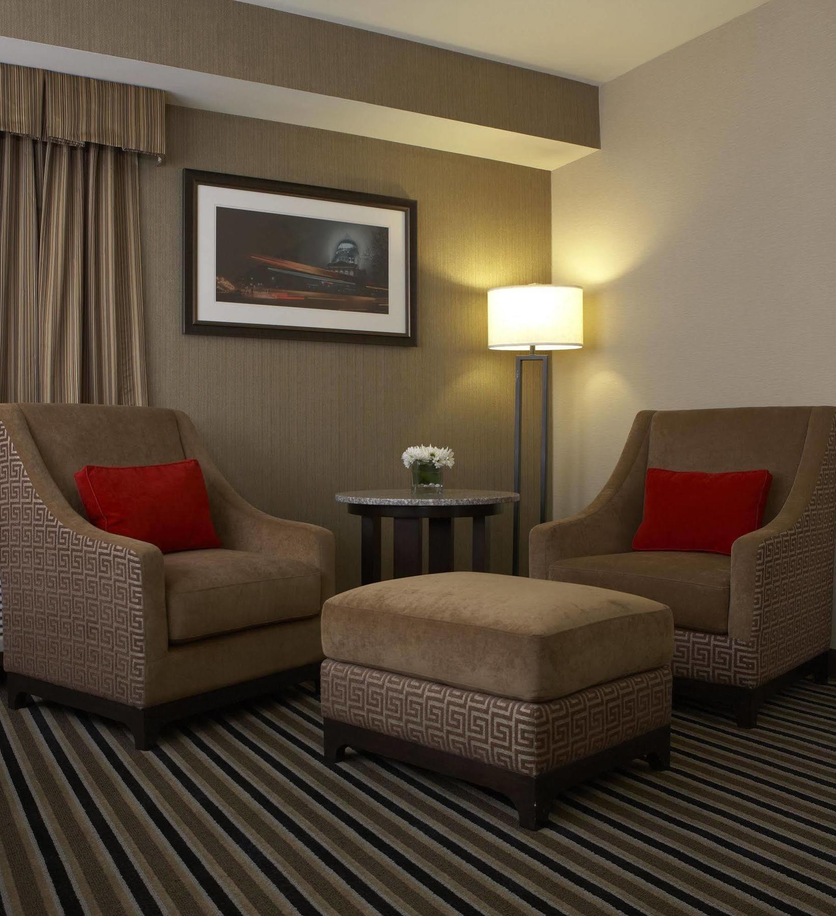 The Madison Concourse Hotel Exterior foto